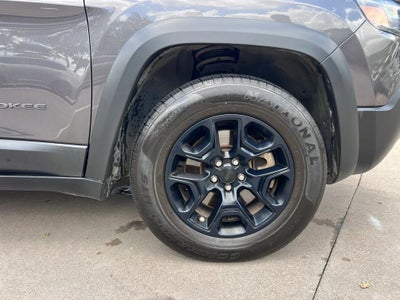 2021 Jeep Cherokee Trailhawk