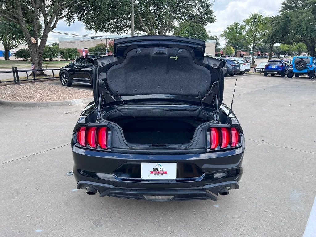2022 Ford Mustang EcoBoost Premium