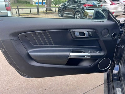 2022 Ford Mustang EcoBoost Premium