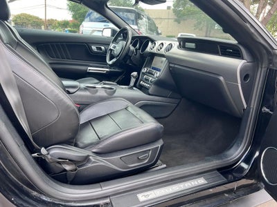 2022 Ford Mustang EcoBoost Premium