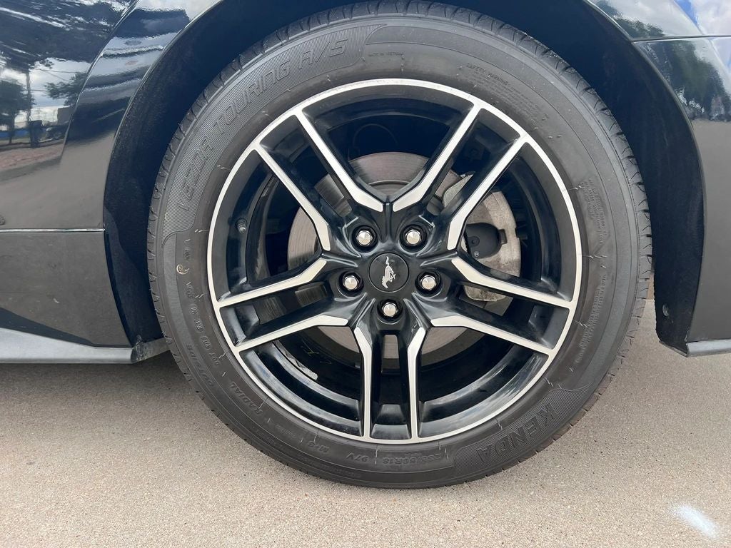 2022 Ford Mustang EcoBoost Premium