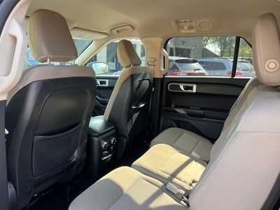 2020 Ford Explorer Base