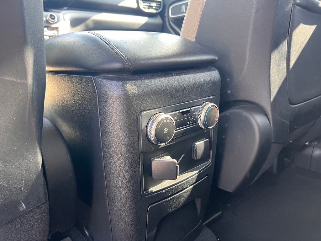 2020 Ford Explorer Base