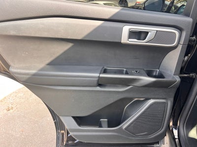 2020 Ford Explorer Base
