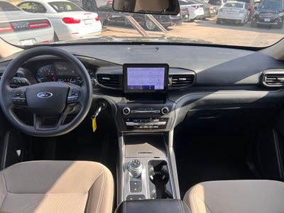 2020 Ford Explorer Base