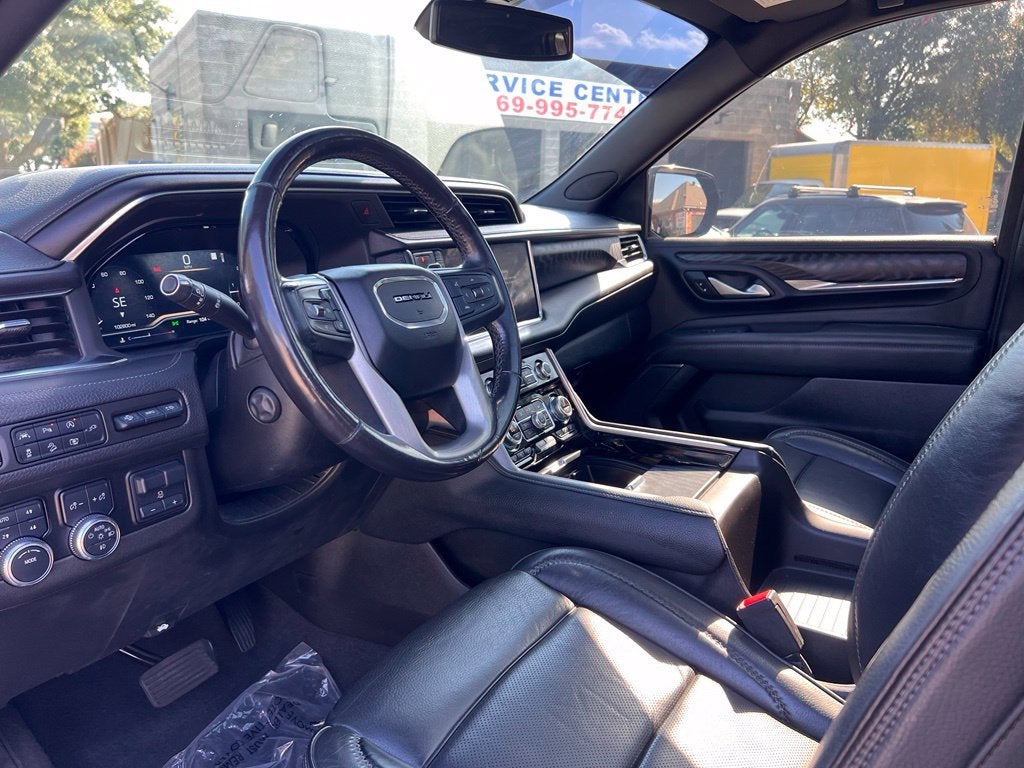 2022 GMC Yukon XL Denali