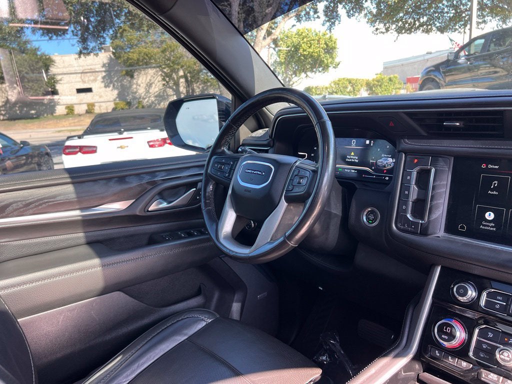 2022 GMC Yukon XL Denali