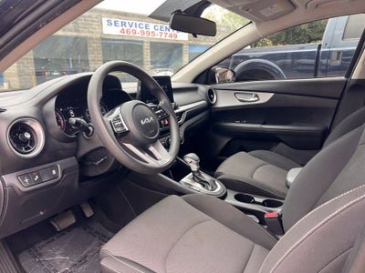 2023 Kia Forte LXS