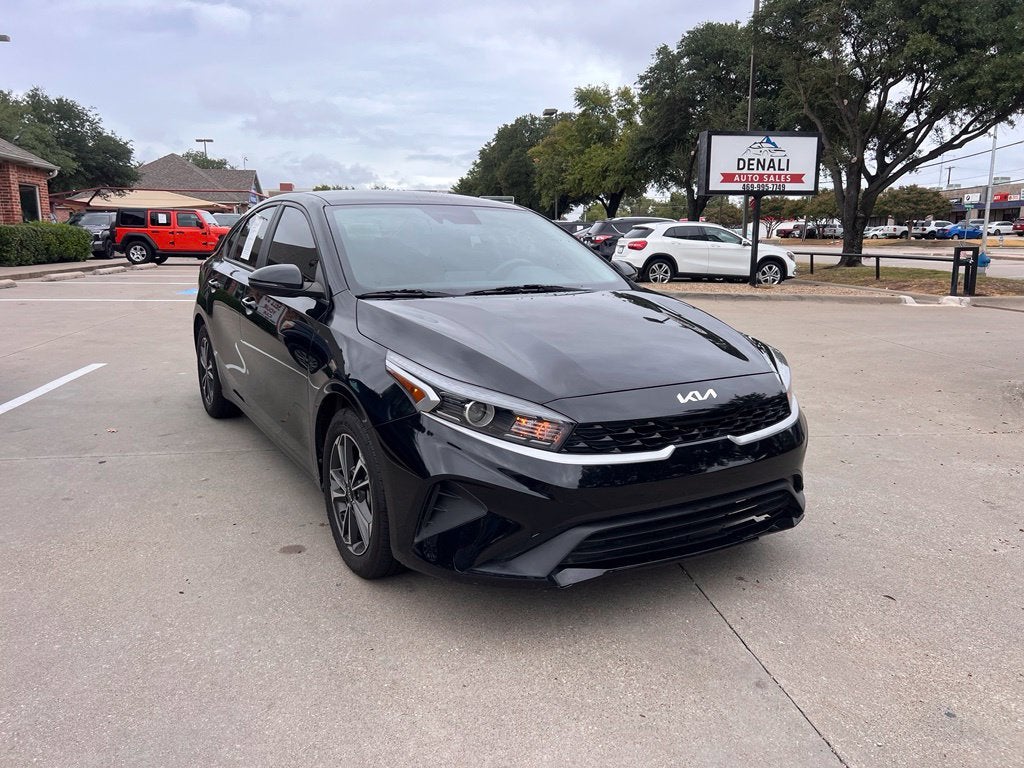 2023 Kia Forte LXS