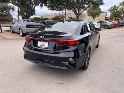 2023 Kia Forte LXS