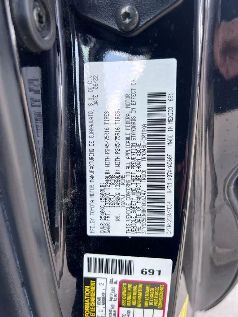 2022 Toyota Tacoma SR5