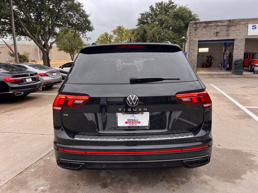 2022 Volkswagen Tiguan 2.0T SE R-Line Black