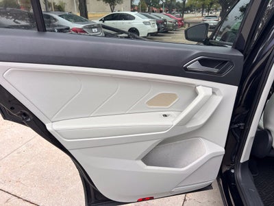 2022 Volkswagen Tiguan 2.0T SE R-Line Black