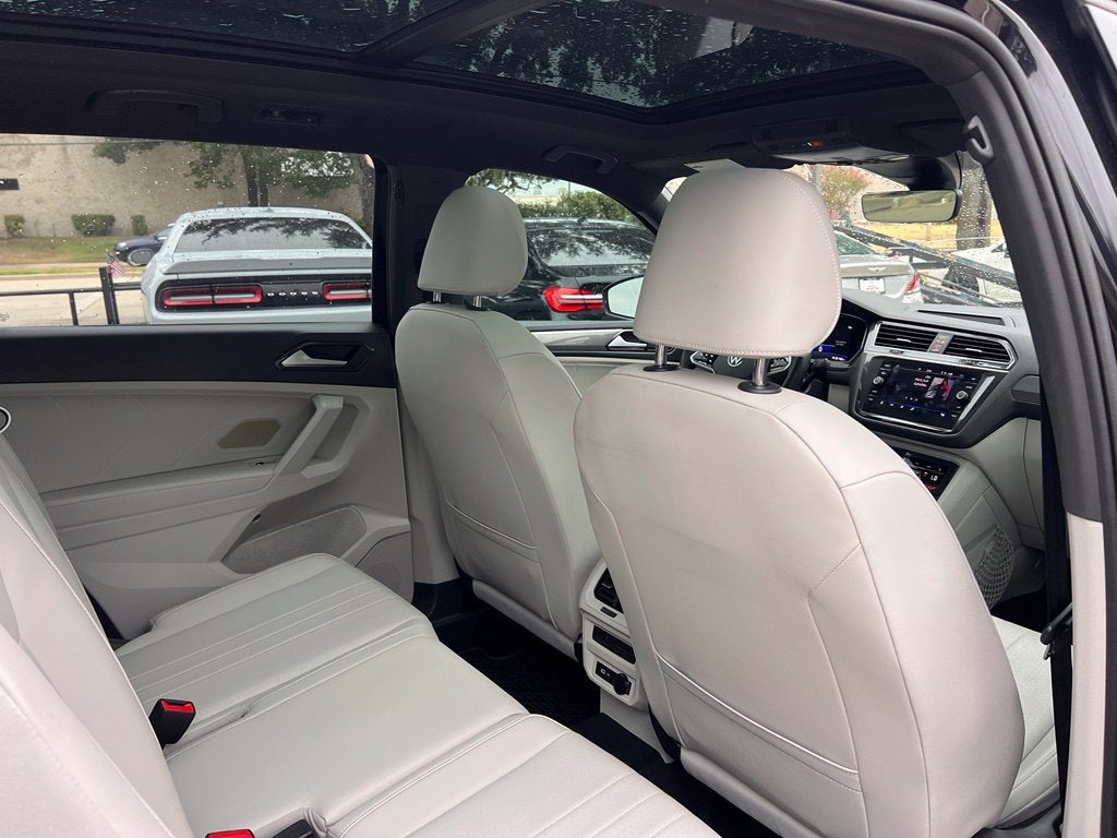 2022 Volkswagen Tiguan 2.0T SE R-Line Black