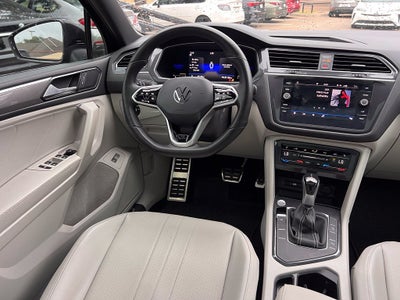 2022 Volkswagen Tiguan 2.0T SE R-Line Black