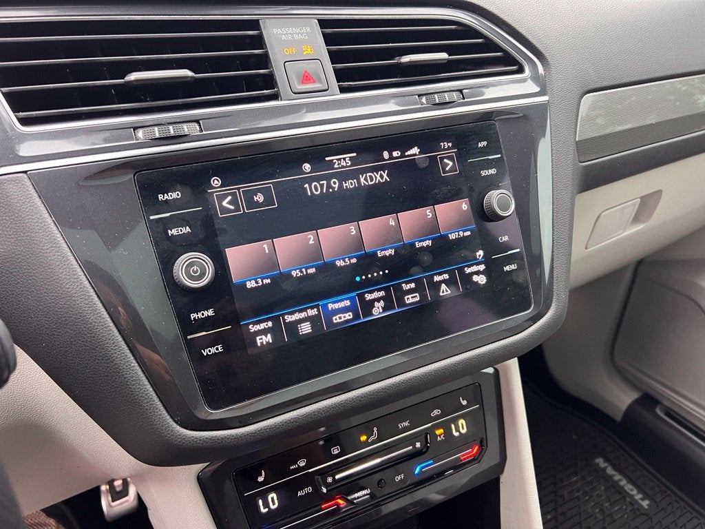2022 Volkswagen Tiguan 2.0T SE R-Line Black