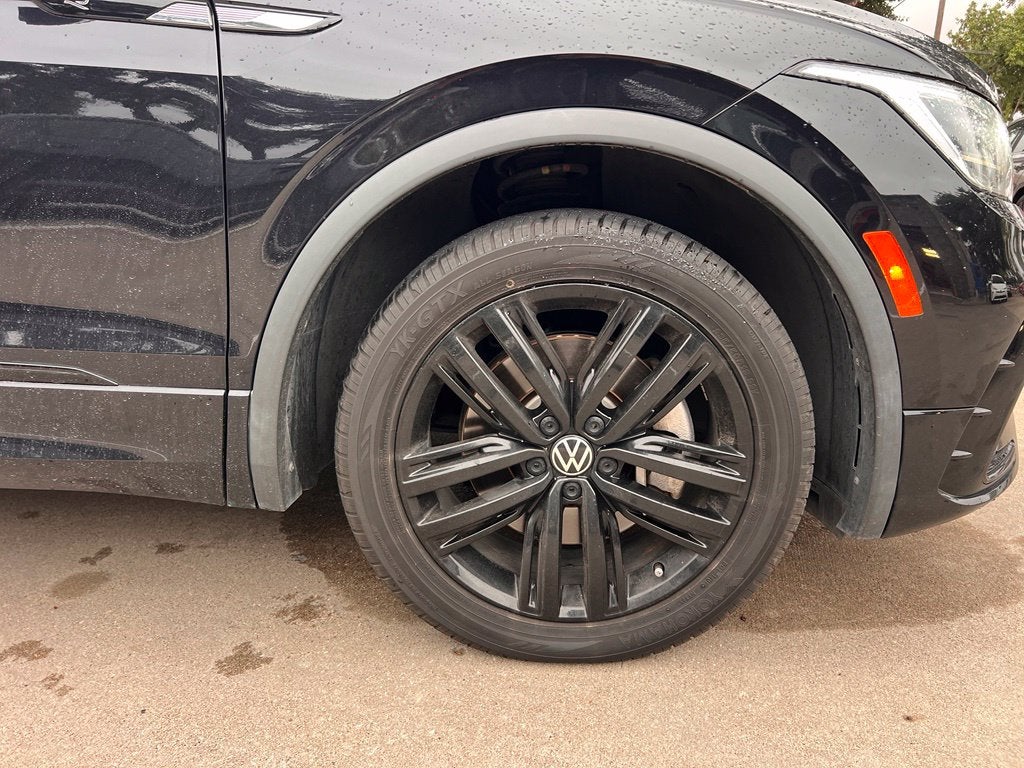 2022 Volkswagen Tiguan 2.0T SE R-Line Black