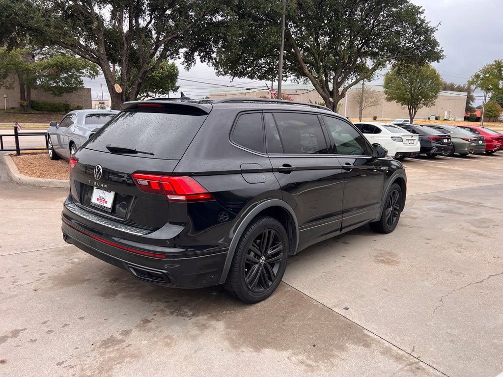 2022 Volkswagen Tiguan 2.0T SE R-Line Black