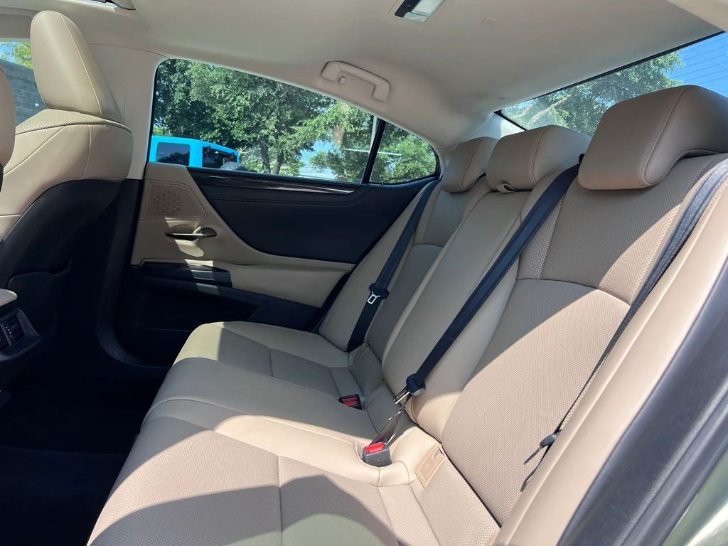 2020 Lexus ES 350