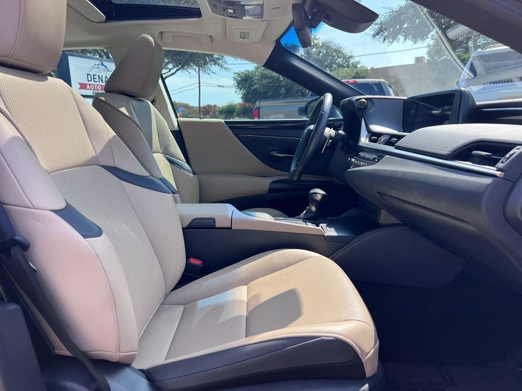 2020 Lexus ES 350