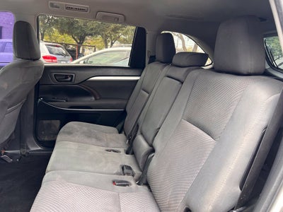 2019 Toyota Highlander LE