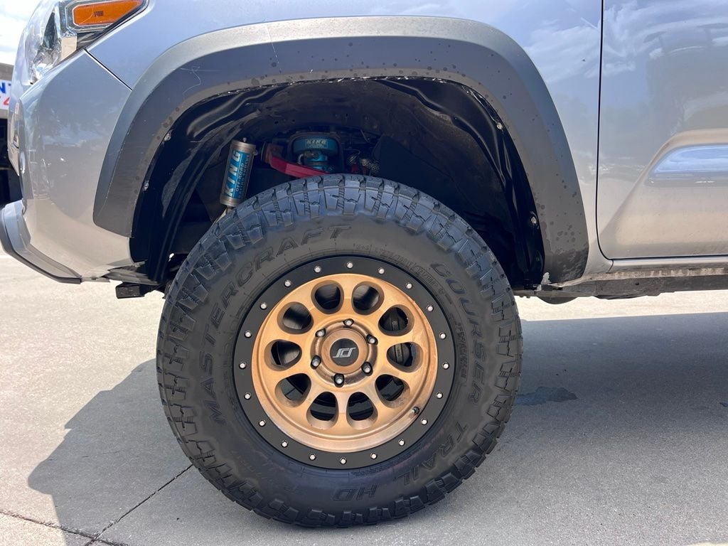 2017 Toyota Tacoma Base