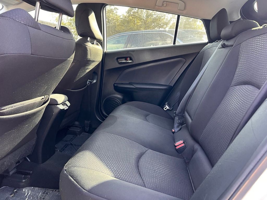 2021 Toyota Prius LE