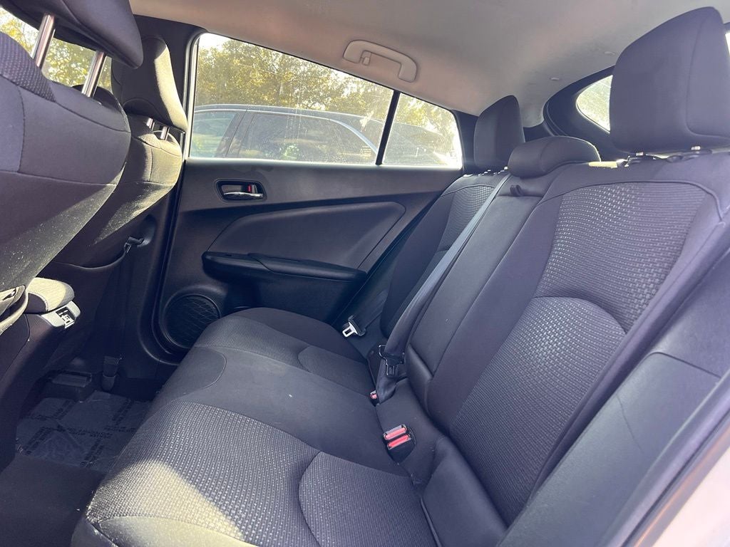 2021 Toyota Prius LE