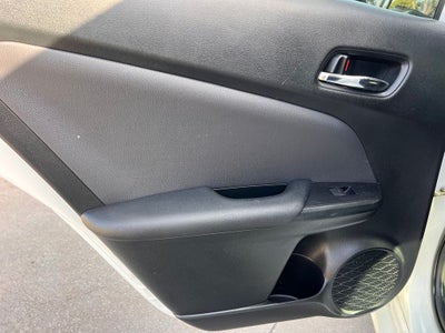 2021 Toyota Prius LE