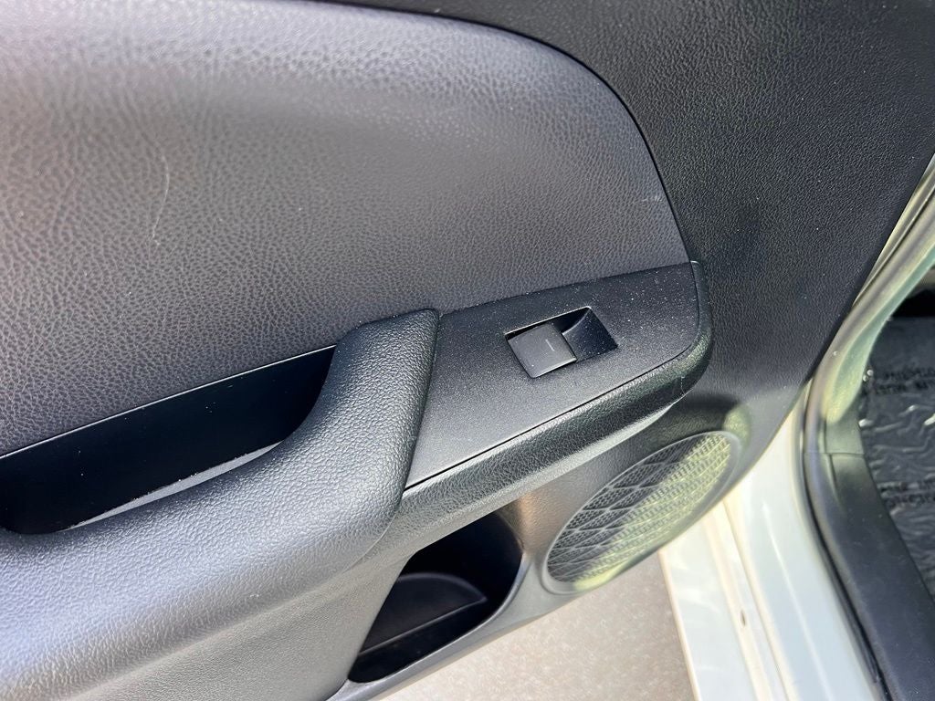 2021 Toyota Prius LE