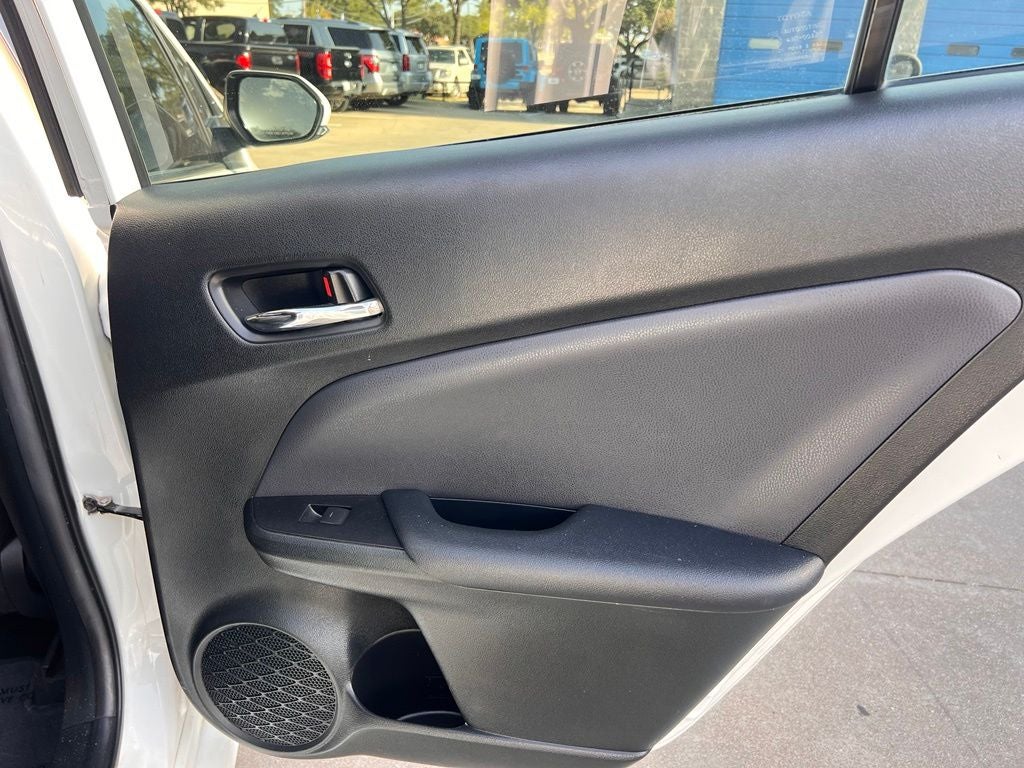 2021 Toyota Prius LE