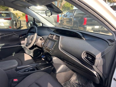 2021 Toyota Prius LE