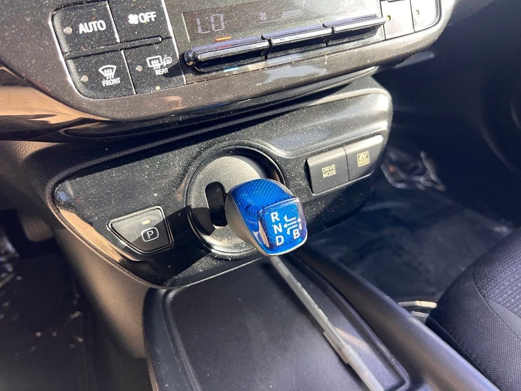 2021 Toyota Prius LE