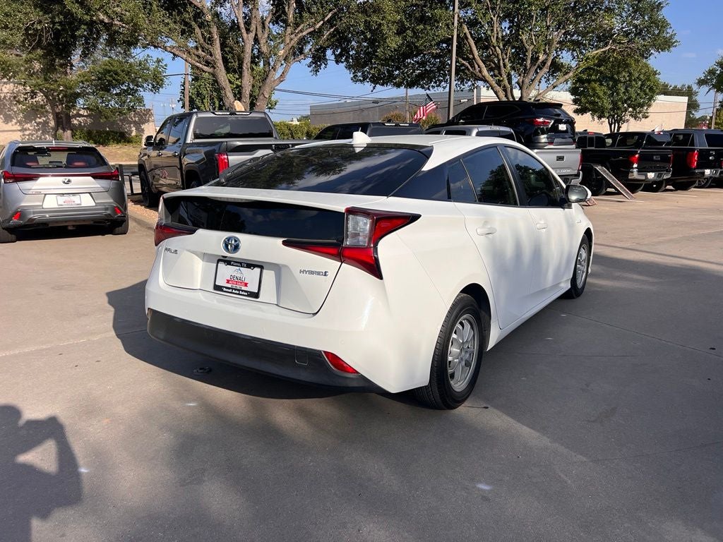 2021 Toyota Prius LE
