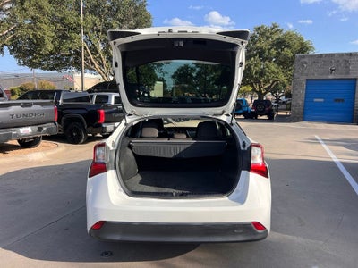 2021 Toyota Prius LE