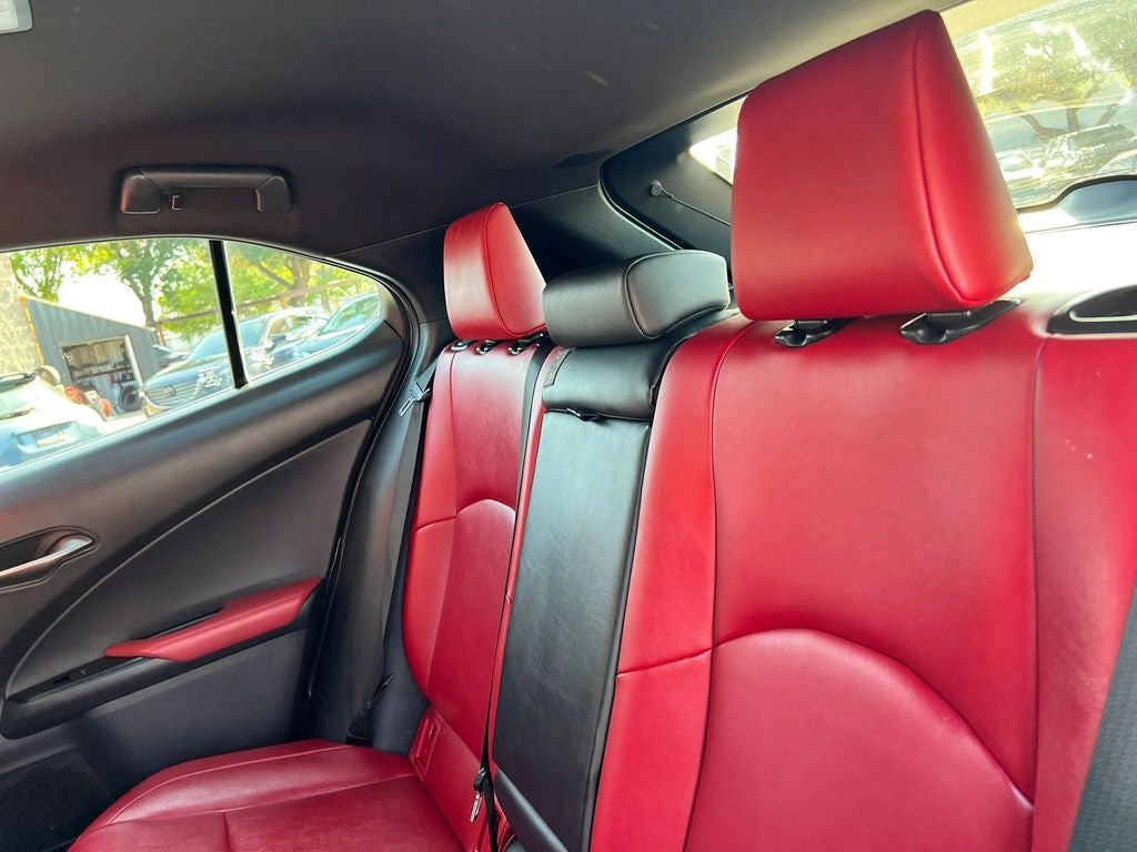 2020 Lexus UX 250h F SPORT