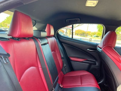 2020 Lexus UX 250h F SPORT