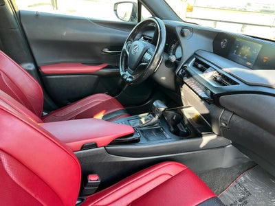 2020 Lexus UX 250h F SPORT