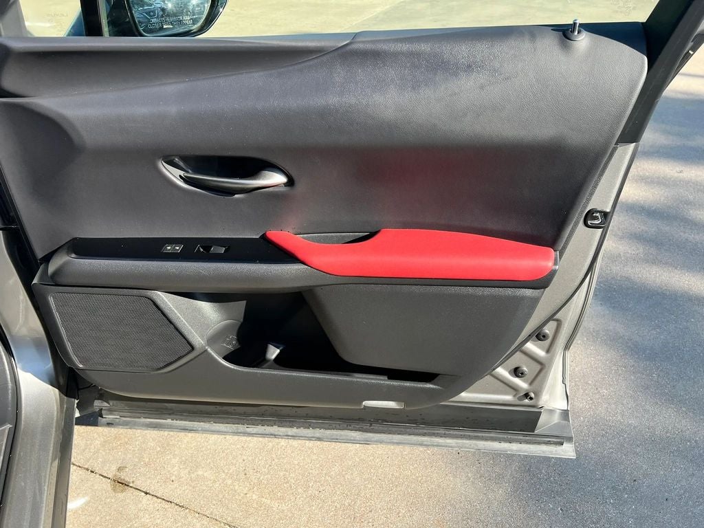 2020 Lexus UX 250h F SPORT