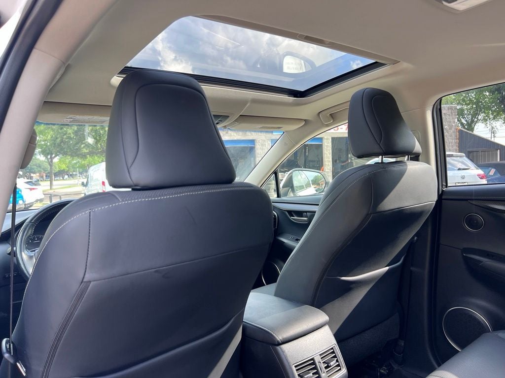 2017 Lexus NX 200t