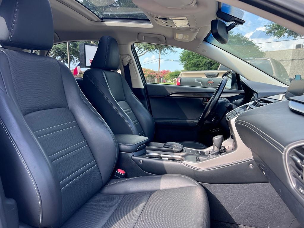 2017 Lexus NX 200t