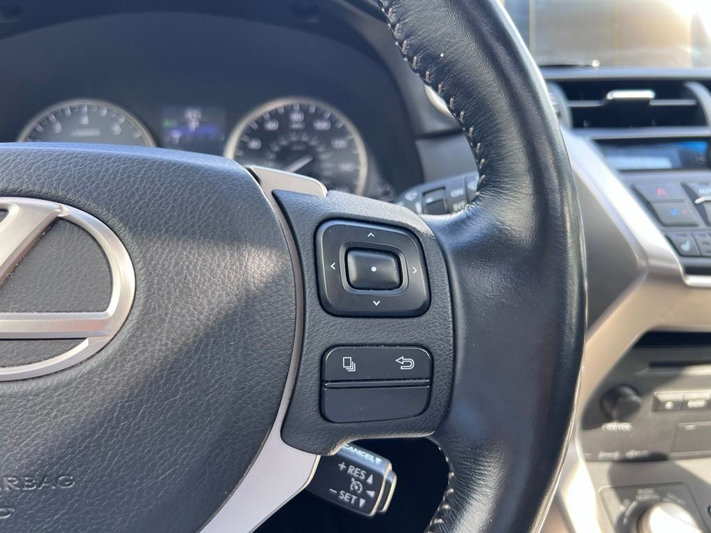2017 Lexus NX 200t