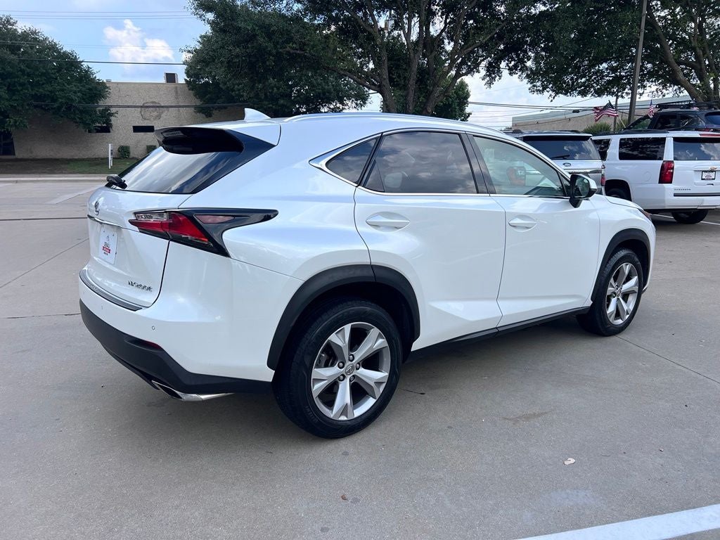 2017 Lexus NX 200t