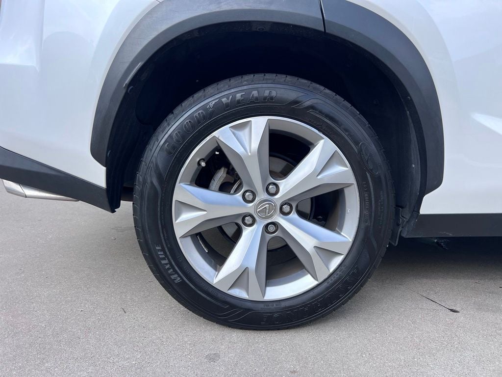 2017 Lexus NX 200t