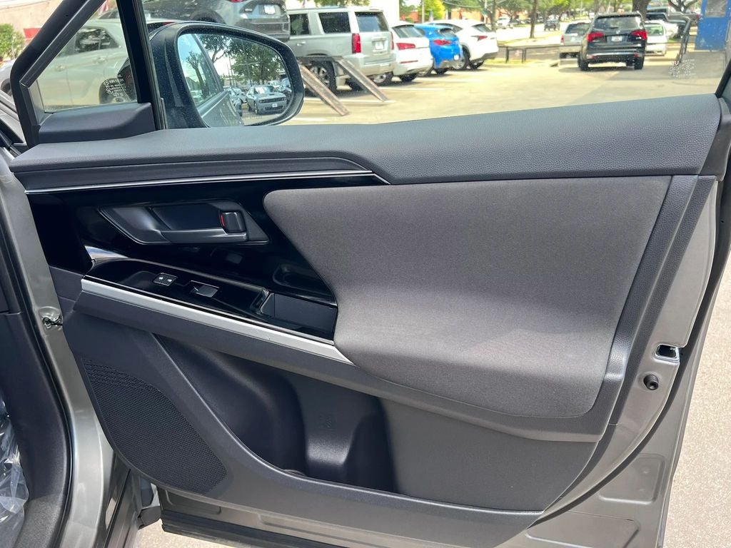 2023 Subaru Solterra Premium
