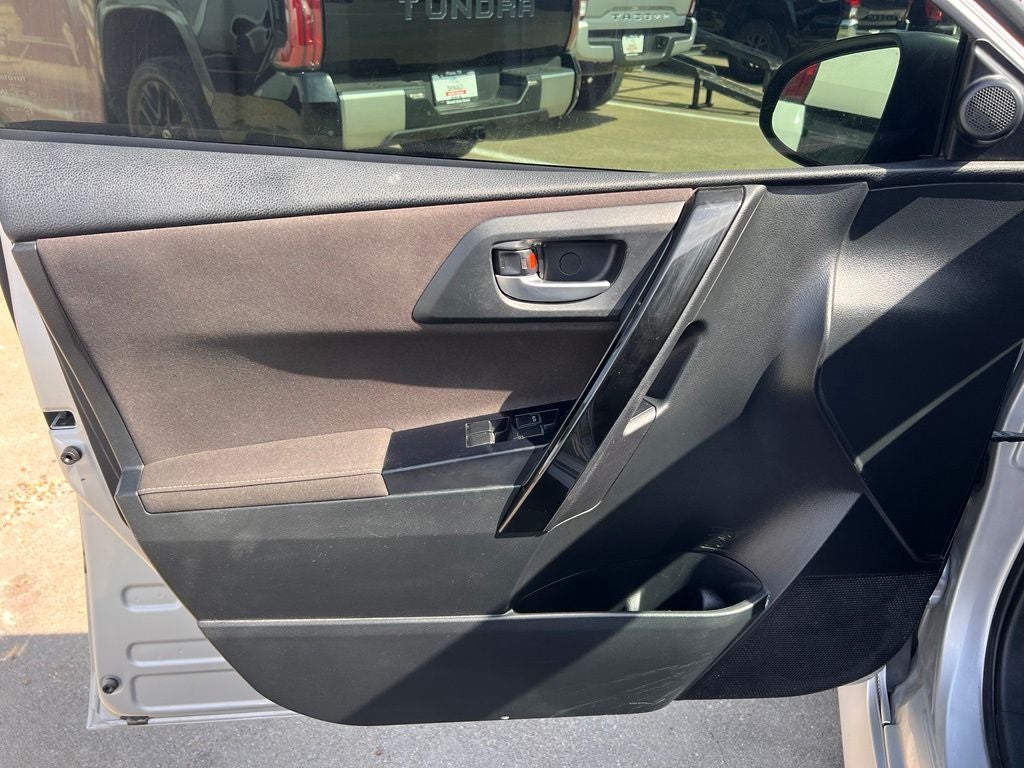 2017 Toyota Corolla iM Base
