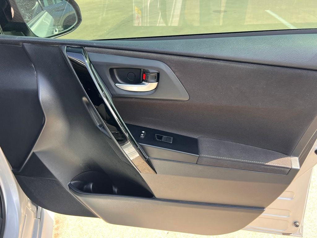 2017 Toyota Corolla iM Base