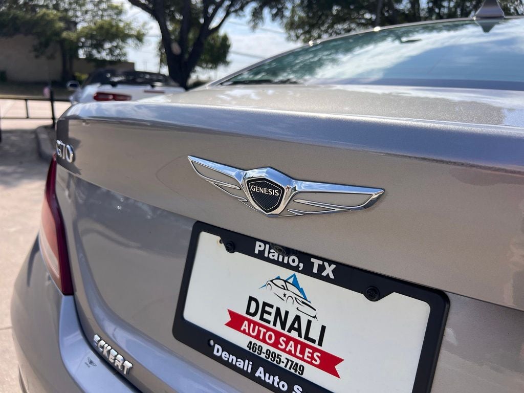 2020 Genesis G70 2.0T