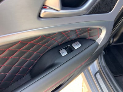 2020 Genesis G70 2.0T