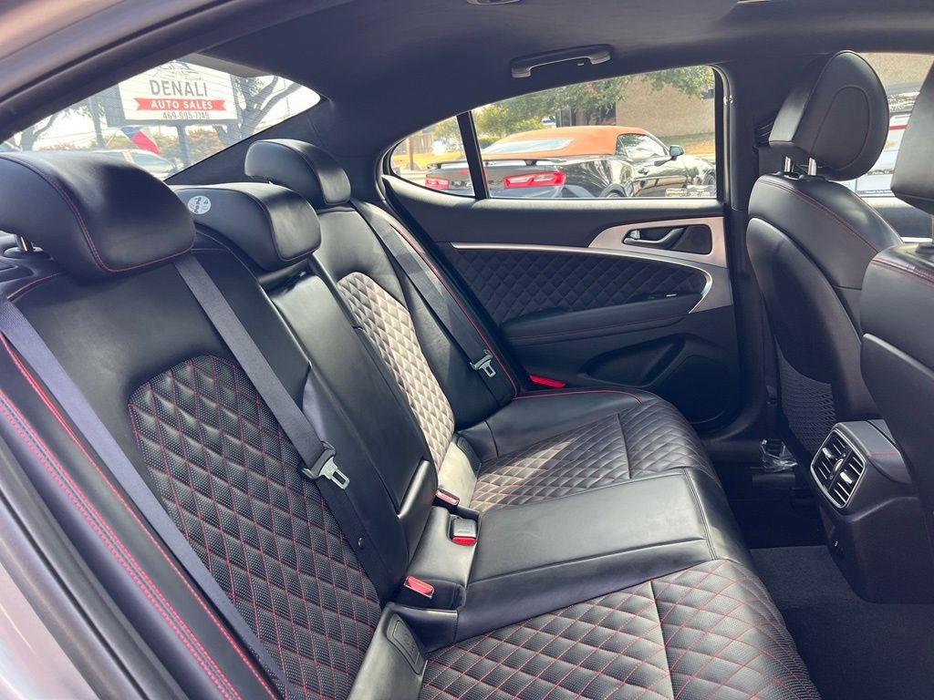 2020 Genesis G70 2.0T